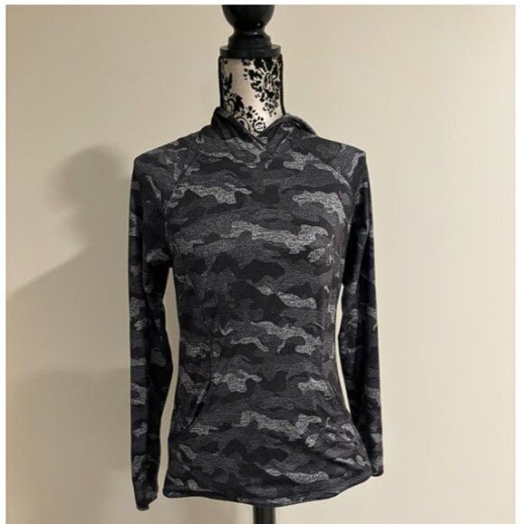 RBX Tops - RBX Camo Hoodie